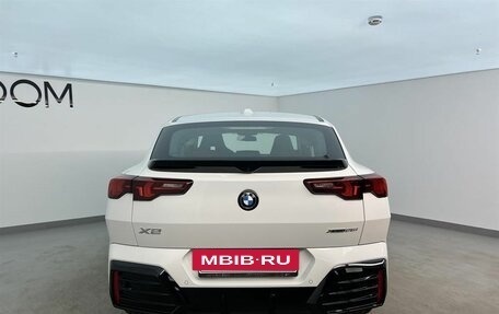 BMW X2, 2024 год, 5 750 000 рублей, 4 фотография