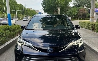 Toyota Sienna, 2022 год, 2 650 000 рублей, 1 фотография
