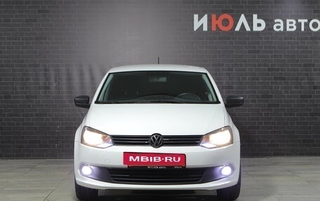Volkswagen Polo VI (EU Market), 2013 год, 695 000 рублей, 2 фотография