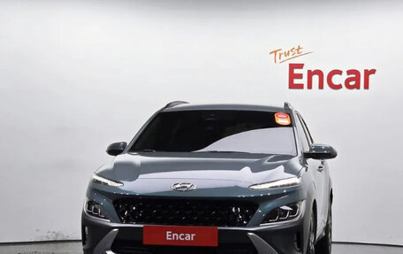 Hyundai Kona I, 2022 год, 1 460 000 рублей, 3 фотография