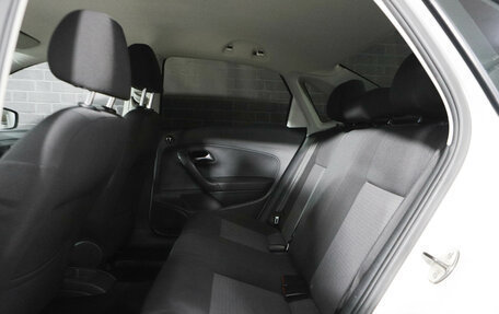 Volkswagen Polo VI (EU Market), 2013 год, 695 000 рублей, 11 фотография