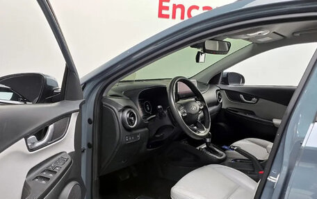 Hyundai Kona I, 2022 год, 1 460 000 рублей, 8 фотография
