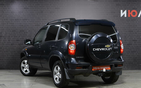 Chevrolet Niva I рестайлинг, 2010 год, 450 000 рублей, 9 фотография