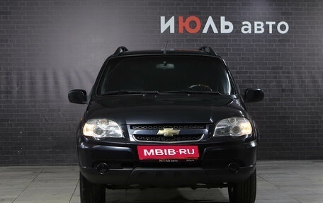 Chevrolet Niva I рестайлинг, 2010 год, 450 000 рублей, 2 фотография