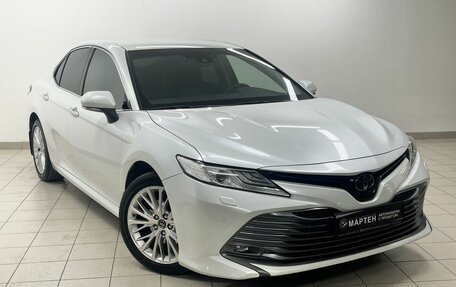 Toyota Camry, 2019 год, 2 990 000 рублей, 3 фотография