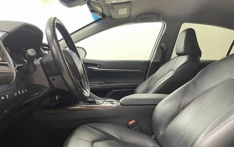 Toyota Camry, 2019 год, 2 990 000 рублей, 11 фотография