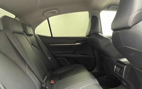 Toyota Camry, 2019 год, 2 990 000 рублей, 13 фотография