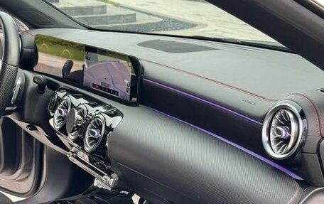 Mercedes-Benz CLA, 2021 год, 2 380 000 рублей, 24 фотография