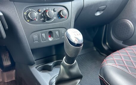 Renault Logan II, 2021 год, 1 199 000 рублей, 16 фотография