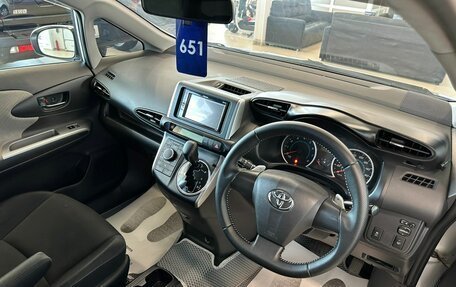 Toyota Wish II, 2010 год, 1 299 000 рублей, 11 фотография