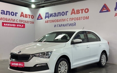 Skoda Rapid II, 2020 год, 1 567 000 рублей, 1 фотография