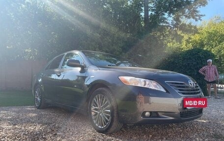 Toyota Camry, 2008 год, 1 350 000 рублей, 2 фотография