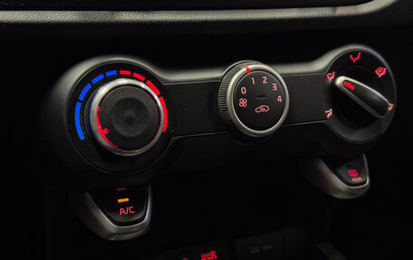 KIA Rio IV, 2019 год, 997 000 рублей, 12 фотография