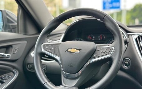 Chevrolet Malibu IX, 2021 год, 1 280 000 рублей, 15 фотография