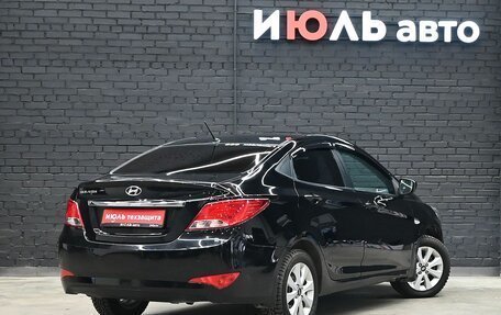 Hyundai Solaris II рестайлинг, 2016 год, 1 000 000 рублей, 6 фотография