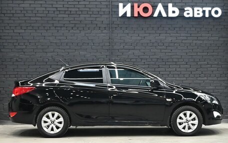 Hyundai Solaris II рестайлинг, 2016 год, 1 000 000 рублей, 8 фотография