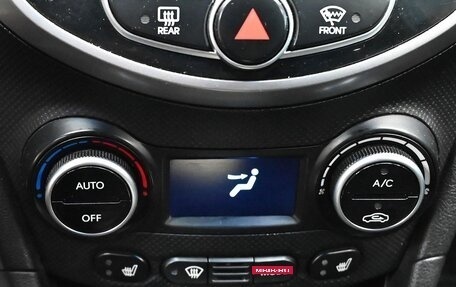 Hyundai Solaris II рестайлинг, 2016 год, 1 000 000 рублей, 16 фотография