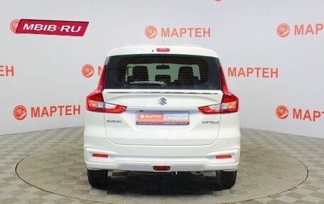 Suzuki Ertiga II, 2022 год, 1 895 000 рублей, 6 фотография