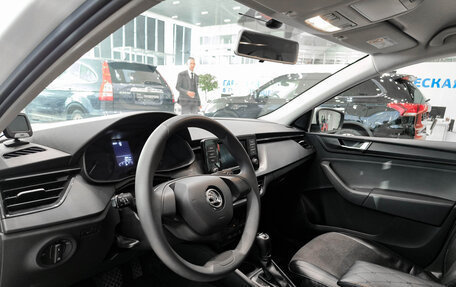 Skoda Rapid II, 2021 год, 1 599 000 рублей, 20 фотография