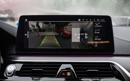 BMW 5 серия, 2022 год, 4 750 000 рублей, 11 фотография
