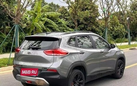 Chevrolet Trax, 2022 год, 1 300 000 рублей, 5 фотография