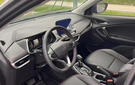 Chevrolet Trax, 2022 год, 1 300 000 рублей, 8 фотография