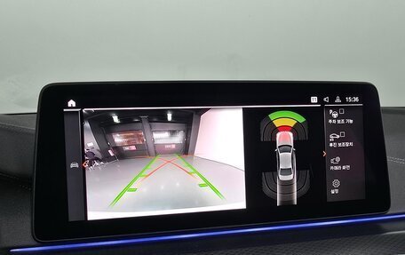 BMW 5 серия, 2022 год, 6 850 000 рублей, 13 фотография