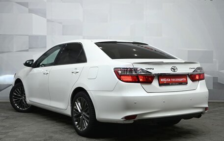 Toyota Camry, 2015 год, 2 395 000 рублей, 4 фотография