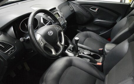Hyundai ix35 I рестайлинг, 2011 год, 912 000 рублей, 10 фотография