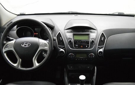 Hyundai ix35 I рестайлинг, 2011 год, 912 000 рублей, 14 фотография