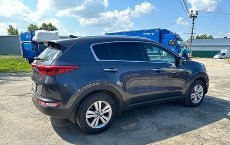KIA Sportage IV рестайлинг, 2017 год, 1 850 000 рублей, 4 фотография
