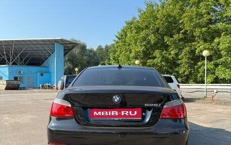 BMW 5 серия, 2007 год, 1 270 000 рублей, 3 фотография