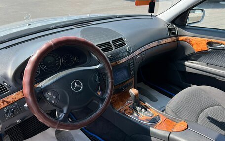 Mercedes-Benz E-Класс, 2005 год, 1 079 000 рублей, 11 фотография