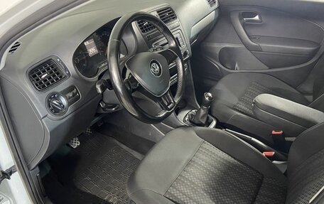 Volkswagen Polo VI (EU Market), 2017 год, 1 019 000 рублей, 9 фотография