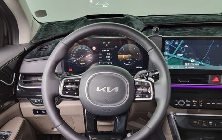 KIA Carnival, 2024 год, 3 690 000 рублей, 11 фотография