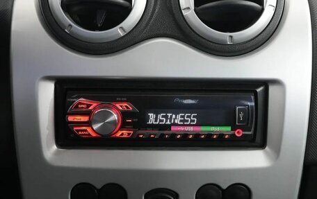 Renault Logan I, 2013 год, 630 000 рублей, 7 фотография