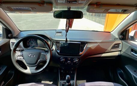 Hyundai Solaris II рестайлинг, 2020 год, 1 550 000 рублей, 8 фотография