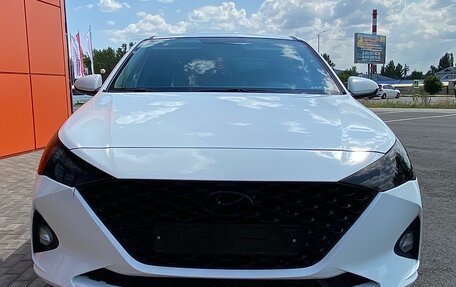 Hyundai Solaris II рестайлинг, 2020 год, 1 550 000 рублей, 9 фотография