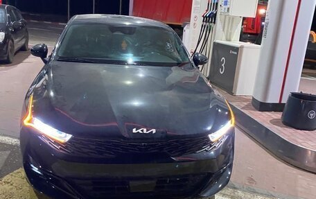 KIA K5, 2021 год, 2 300 000 рублей, 28 фотография