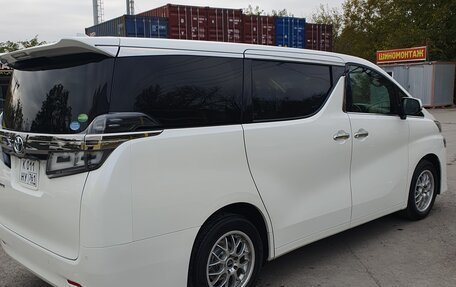 Toyota Vellfire II, 2019 год, 4 500 000 рублей, 6 фотография