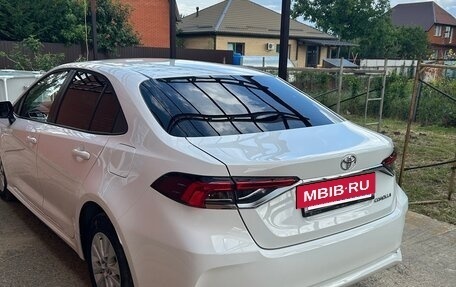 Toyota Corolla, 2022 год, 1 890 000 рублей, 4 фотография