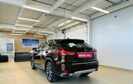 Lexus RX IV рестайлинг, 2020 год, 5 749 900 рублей, 4 фотография