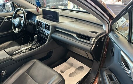 Lexus RX IV рестайлинг, 2020 год, 5 749 900 рублей, 12 фотография