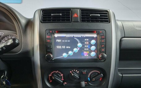 Suzuki Jimny, 2011 год, 1 219 000 рублей, 14 фотография