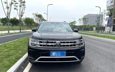 Volkswagen Teramont I, 2022 год, 3 899 777 рублей, 2 фотография