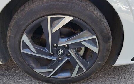 Hyundai Elantra, 2023 год, 1 250 325 рублей, 17 фотография