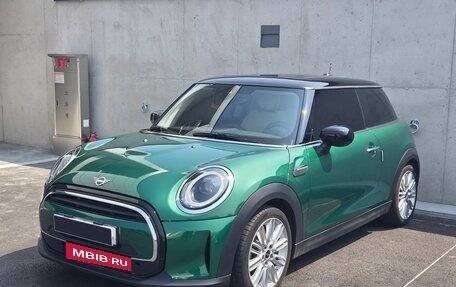 MINI Hatch, 2021 год, 1 850 000 рублей, 1 фотография