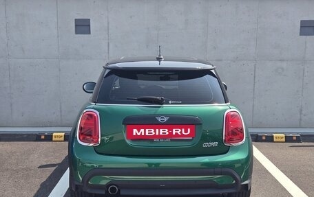 MINI Hatch, 2021 год, 1 850 000 рублей, 4 фотография