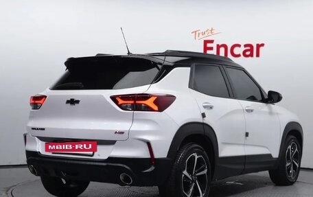 Chevrolet TrailBlazer, 2022 год, 1 360 000 рублей, 2 фотография