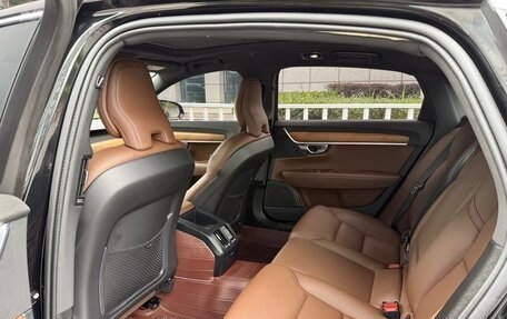 Volvo S90 II рестайлинг, 2021 год, 2 450 000 рублей, 11 фотография